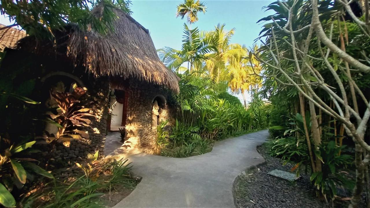 Matahari Inn Kuta  Εξωτερικό φωτογραφία